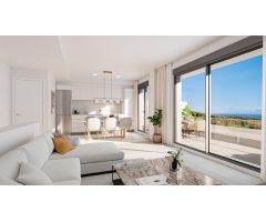 Adosado esquina de 3 dormitorios, 3 baños, jardín, piscina y vistas al mar. Manilva