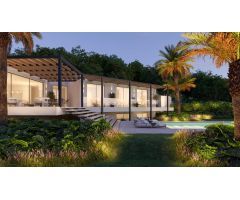 Villa de 3 dormitorios,  3 baños y piscina en Puerto del Almendro. Benahavís