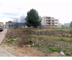 Terreno con uso residencial