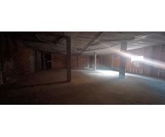 amplio local comercial con muchas posibilidades, todo esterior