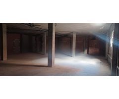 amplio local comercial con muchas posibilidades, todo esterior