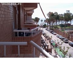 Apartamento con vistas al mar en Magic World