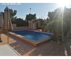 SE VENDE PRECIOSO CHALET EN LOS ALCÁZARES