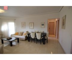 VILLA INDEPENDIENTE CON  PARCELA DE  1800M2 EN RIOMAR MIL PALMERAS