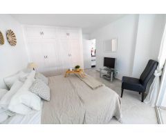 AMPLIO PISO A LA VENTA A METROS DE LA PLAYA
