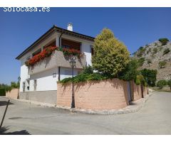 Excepcional Casa/Chalet en Venta en Cuevas del Becerro, Málaga