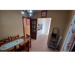 ¡Descubre Tu Refugio! Bonito Chalet en Venta en Florisol