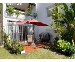 PRECIOSO BAJO CON JARDÍN EN LA PRESTIGIOSA ZONA DE ALOHA
