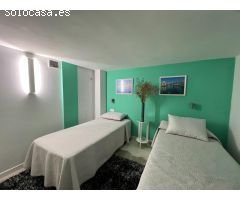 PRECIOSO BAJO A 900 M DEL MAR EN ARROYO DE LA MIEL