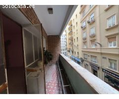 ESPACIOSO PISO PARA REFORMAR EN PLENO SOHO CENTRO DE MÁLAGA