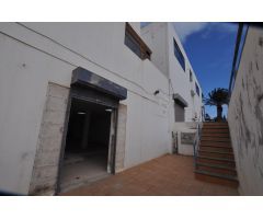 ¡OPORTUNIDAD! Local comercial en semisótano con fácil acceso – Ideal para múltiples usos – Excelente