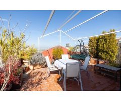 ???? ¡Ático exclusivo en La Zubia con vistas panorámicas de ensueño! ????