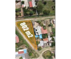 Amplio lote en venta, a pasos de la avenida Arroyito, 8vo anillo (plan 3.000)
