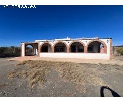 CORTIJO EN VENTA EN TABERNAS