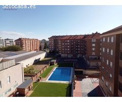 Fantástica vivienda de 67 metros construidos muy luminosa en Logroño, Zona Cascajos con terraza