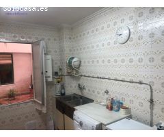 Piso en el centro de Logroño, más de ciento veinte metros.Para reformar.