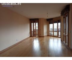 Exclusiva vivienda en el centro de la ciudad de Logroño, Zona Av. Solidaridad- Monumento al Labrador