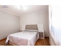 Piso tipo duplex, tres dormitorios. baño y aseo, con trastero. SIN ASCENSOR