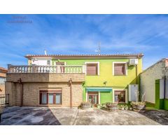 Fantástica Casa para entrar a vivir de 600 metros y 70 metros de Parcela en Alfaro La Rioja