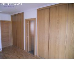 Chalet en venta en Navarrete. Muy amplio. A estrenar.
