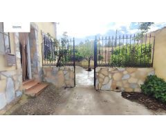 CASA DE PUEBLO CON PATIO EN CUCHARAL