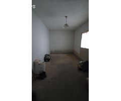 SE VENDE CASA DE CAMPO CON TERRENO