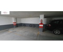SE VENDE PLAZA DE GARAJE EN ZONA CORTE INGLES