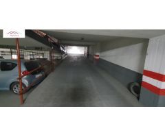 SE VENDE PLAZA DE GARAJE EN ZONA CORTE INGLES