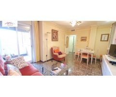 SE VENDE PISO EN RESIDENCIAL CON PISCINA JUNTO AL HOSPITAL UNIVERSITARIO.