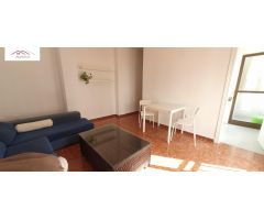 SE VENDE APARTAMENTO EN EL CENTRO EN RESIDENCIAL CON PISCINA