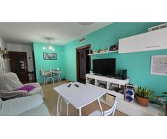 VIVIENDA SEMI NUEVA EN AV. LIBIA, JUNTO A FIDIANA, CON PISCINA!!!!
