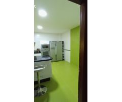 ADOSADO CONSTRUIDO EN 2007 EN EL RINCONCILLO,  LA CARLOTA