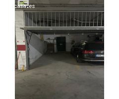 SE VENDE PLAZA DE GARAJE  CERRADO AVENIDA PARIS, TORREVIEJA