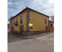 CASA EN CALZADA DE VALDUNCIEL.