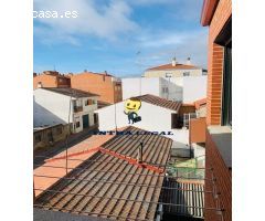 SE VENDE ÁTICO CON AMPLIA TERRAZA EN SANTA MARTA
