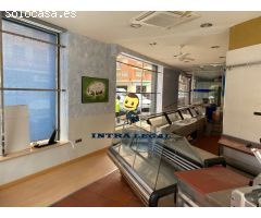 SE ALQUILA LOCAL COMERCIAL ZONA  ROLLO  850 €