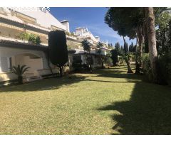 Apartamento en Alquiler en Estepona, Málaga