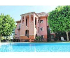 Piso en Venta en Benahavís, Málaga