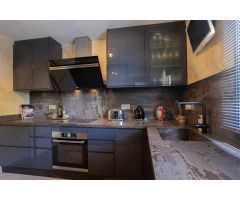 Apartamento en Venta en Benahavís, Málaga