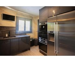 Apartamento en Venta en Benahavís, Málaga