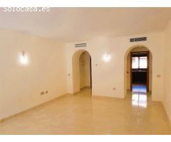 Apartamento en Venta en Estepona, Málaga
