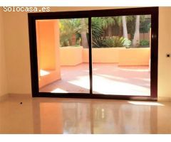 Apartamento en Venta en Estepona, Málaga