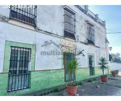 FINCA RÚSTICA CON VIVIENDA Y BODEGA CENTENARIA