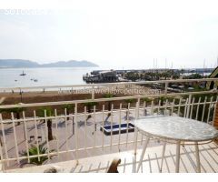PISO en 1ª lINEA DE PLAYAS !!