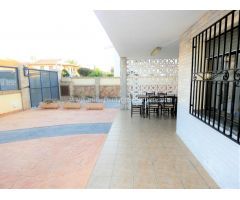 Chalet en venta en zona playa de Bahia en Puerto de Mazarron