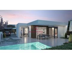 VILLAS DE OBRA NUEVA DE UNA SOLA PLANTA EN CAMPO DE GOLF ALTAONA, MURCIA