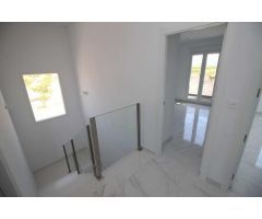 VILLAS DE OBRA NUEVA EN PINOSO