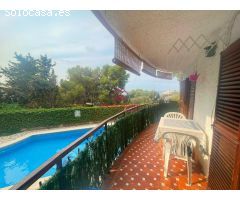 Apartamento en venta en Isla Plana con vistas al mar y piscina comunitaria