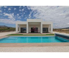 VILLAS DE OBRA NUEVA EN PINOSO