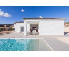 VILLAS DE OBRA NUEVA EN PINOSO